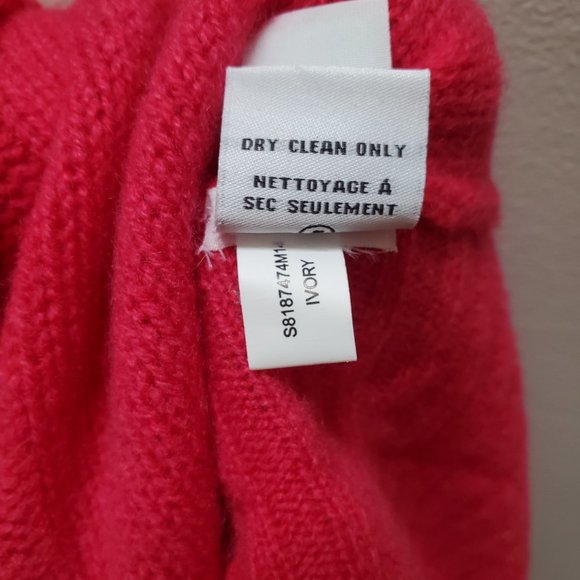 Diane von Furstenberg 100% cashmere sweater in hot pink. Size P (fits S). - Picture 8 of 8